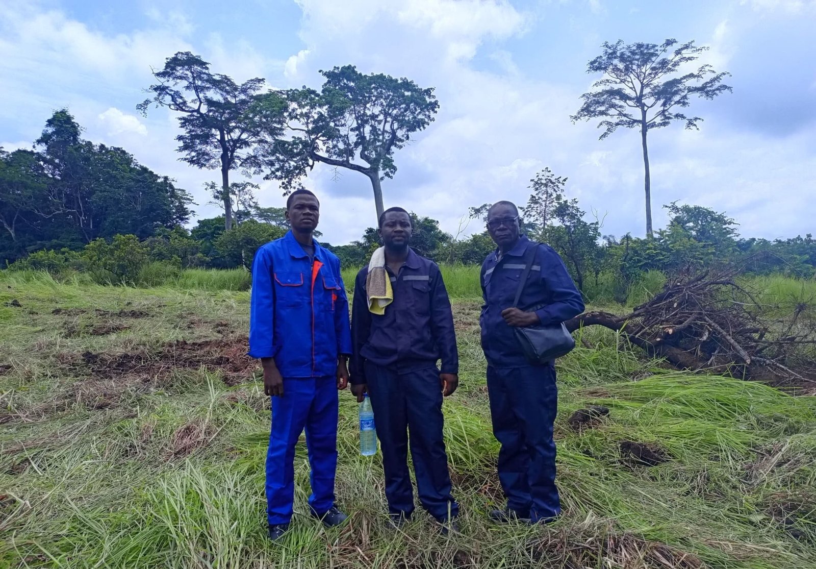 Équipe GITT Industries terrain Sibiti forêt