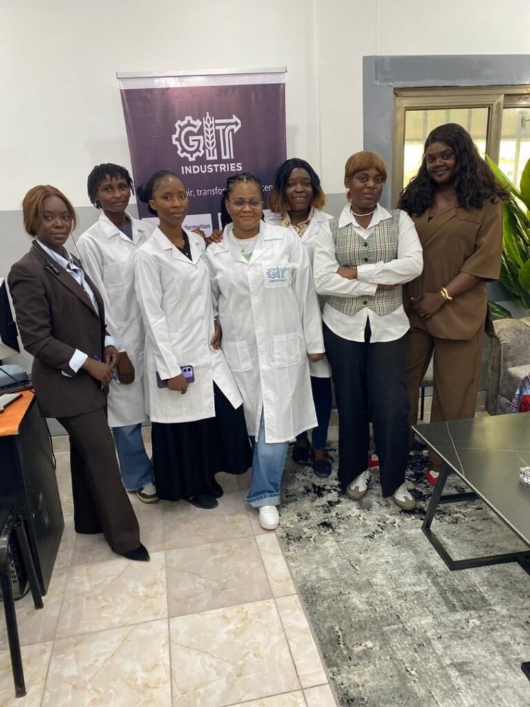 Accueil de nouvelles stagiaires chez GITT Industries